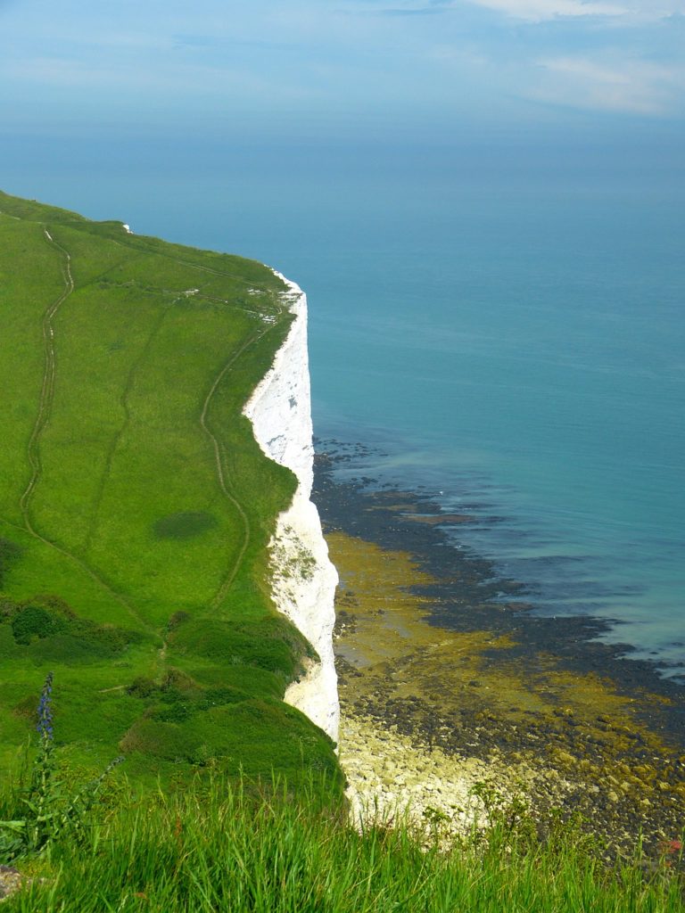 chalk-cliffs-509964_1280 Gizelle Luccio